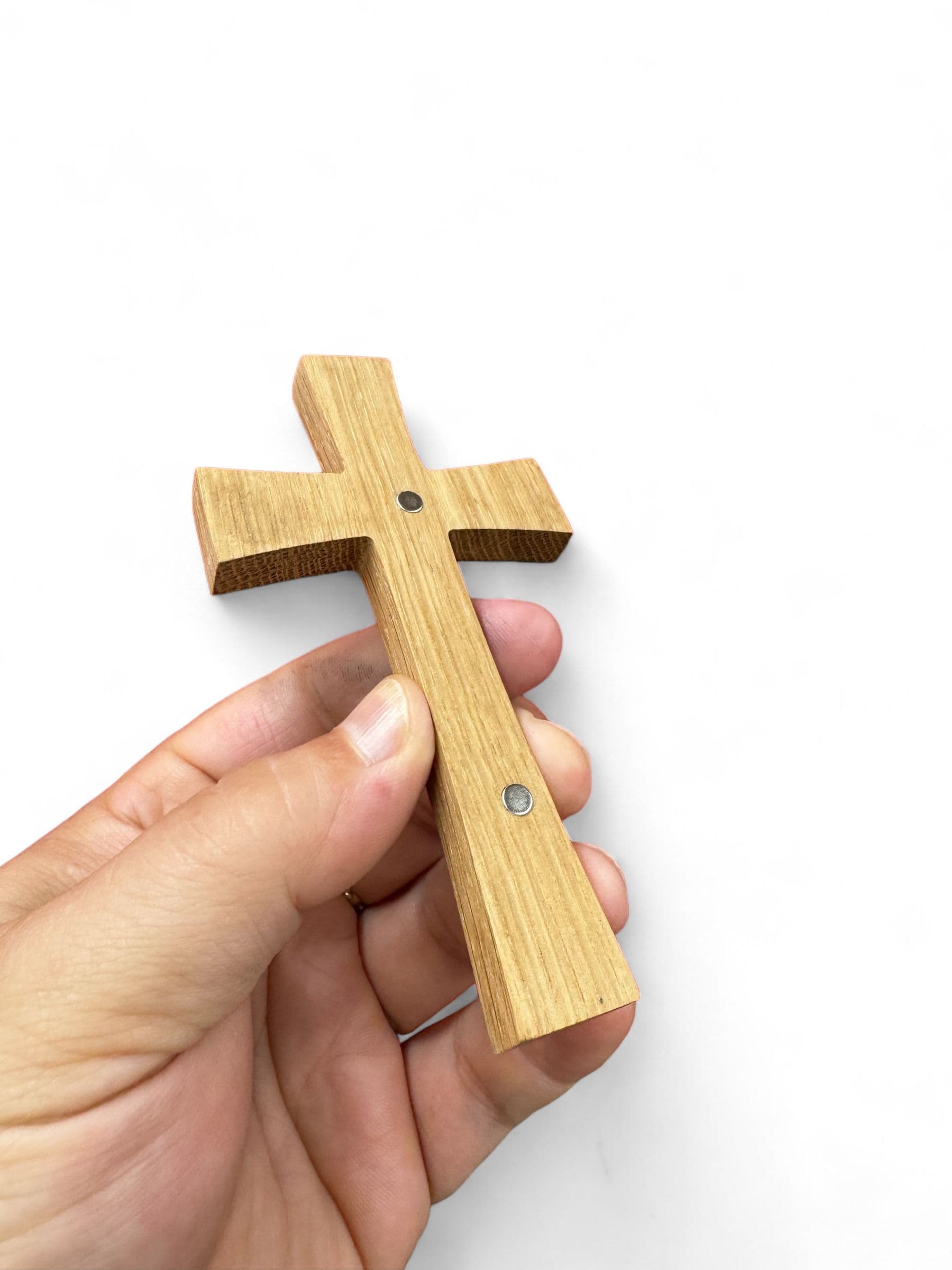 Malý krížik s magnetkami