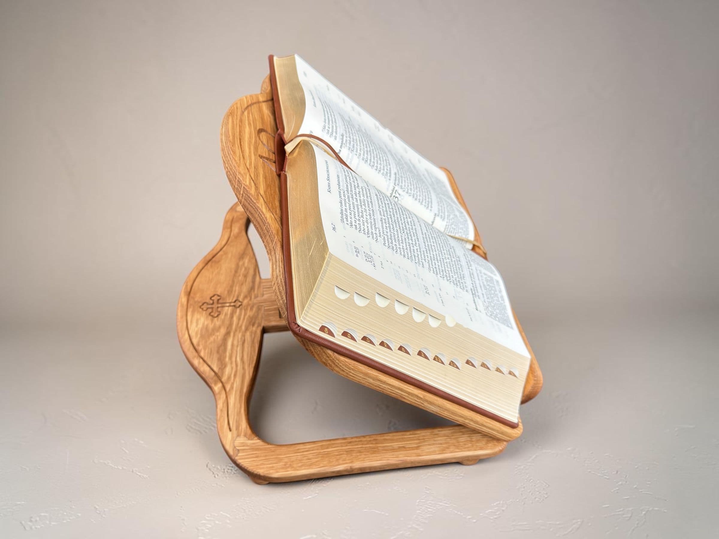 Stojan na Bibliu Stojan na Bibliu